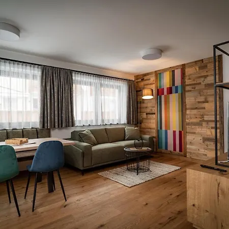 Anna Apartment